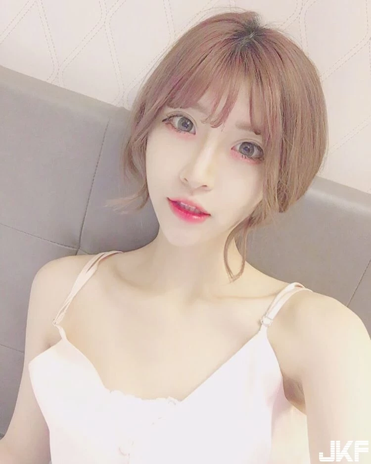 16768638.webp