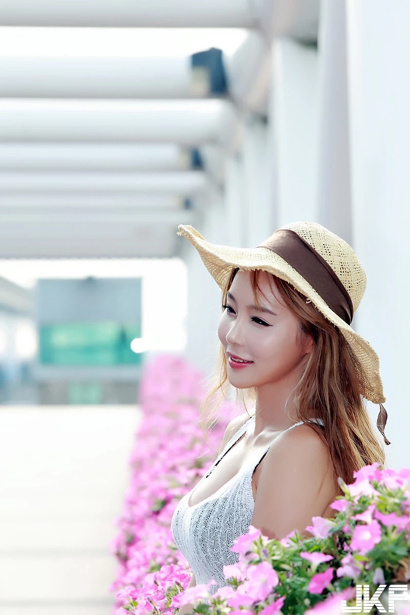 16844117.webp