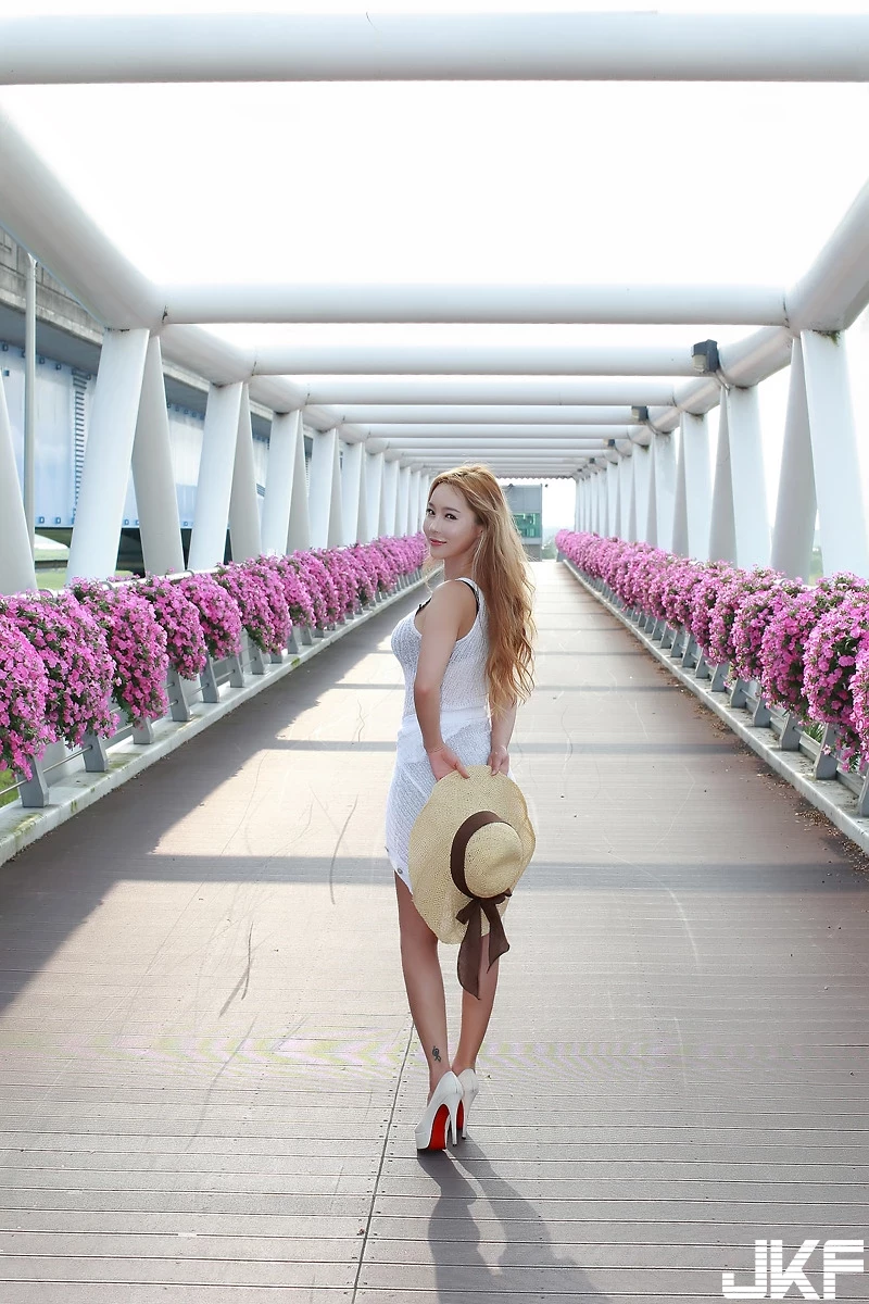 16844140.webp