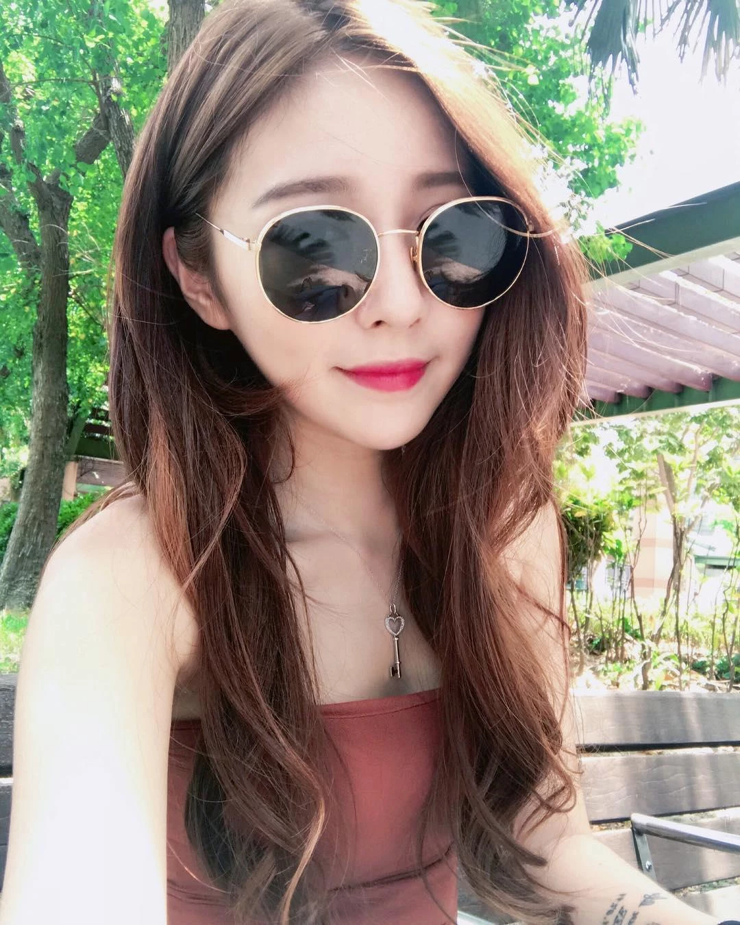 4099109.webp
