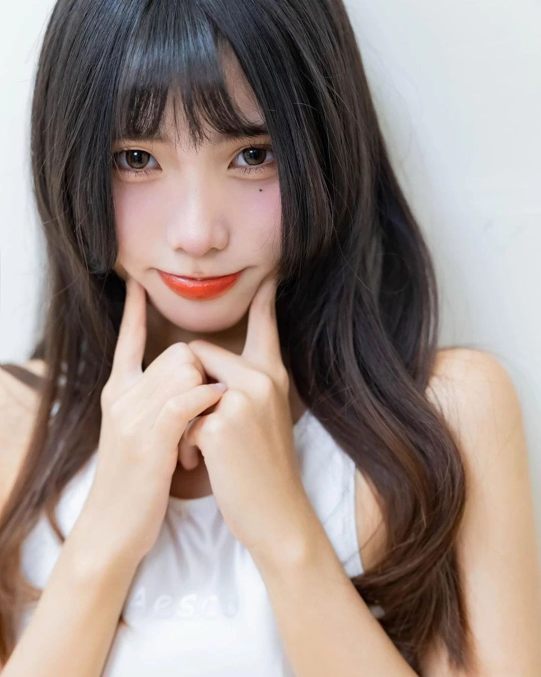 25041883.webp