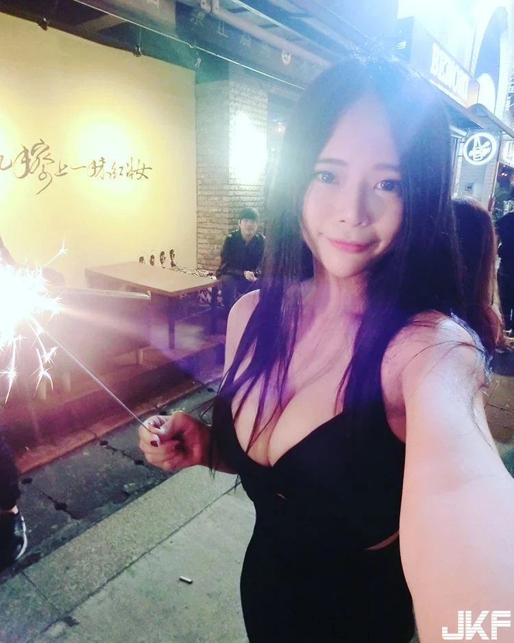 16801485.webp