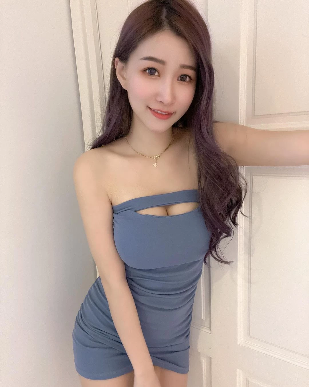 18267298.webp