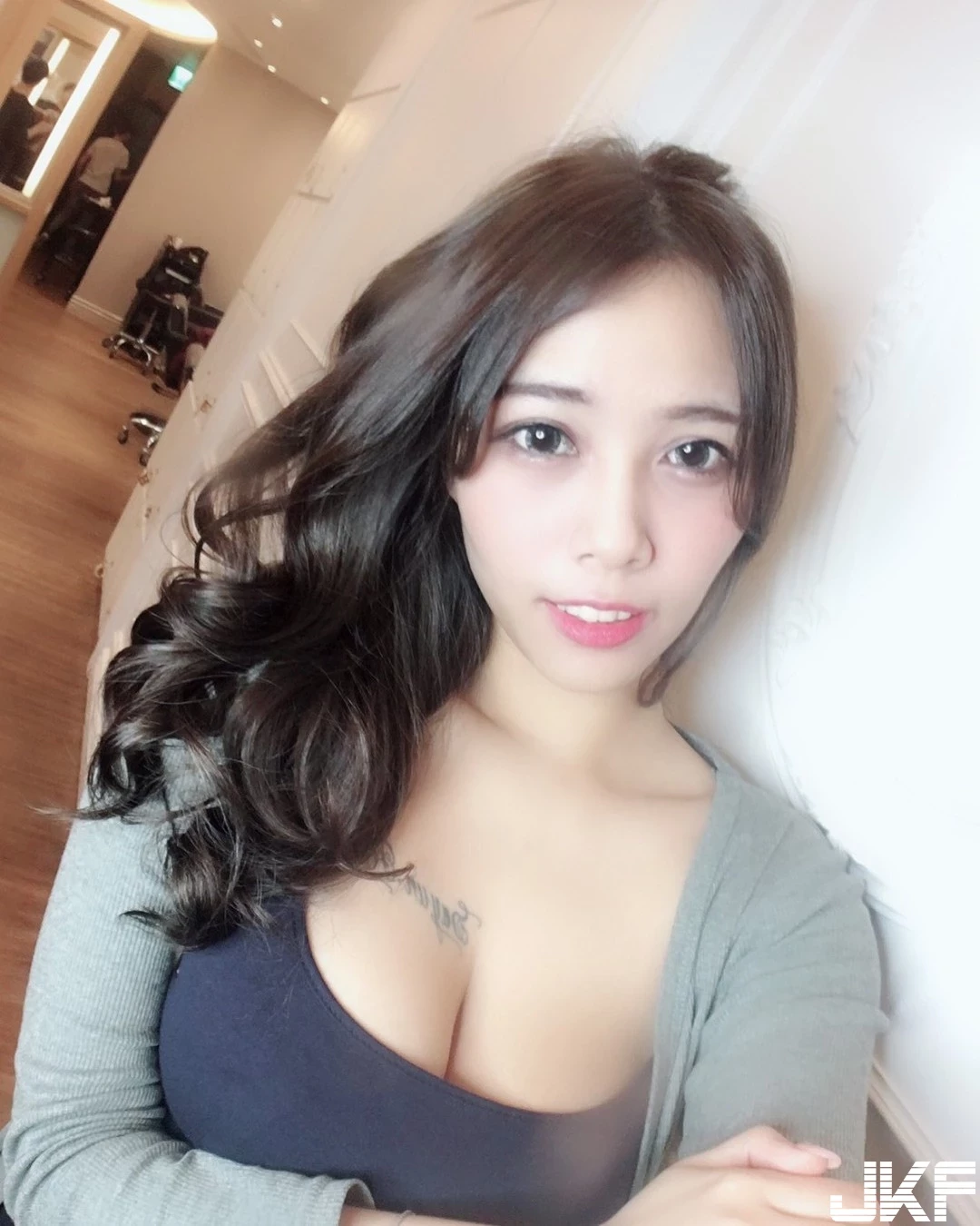 4871659.webp