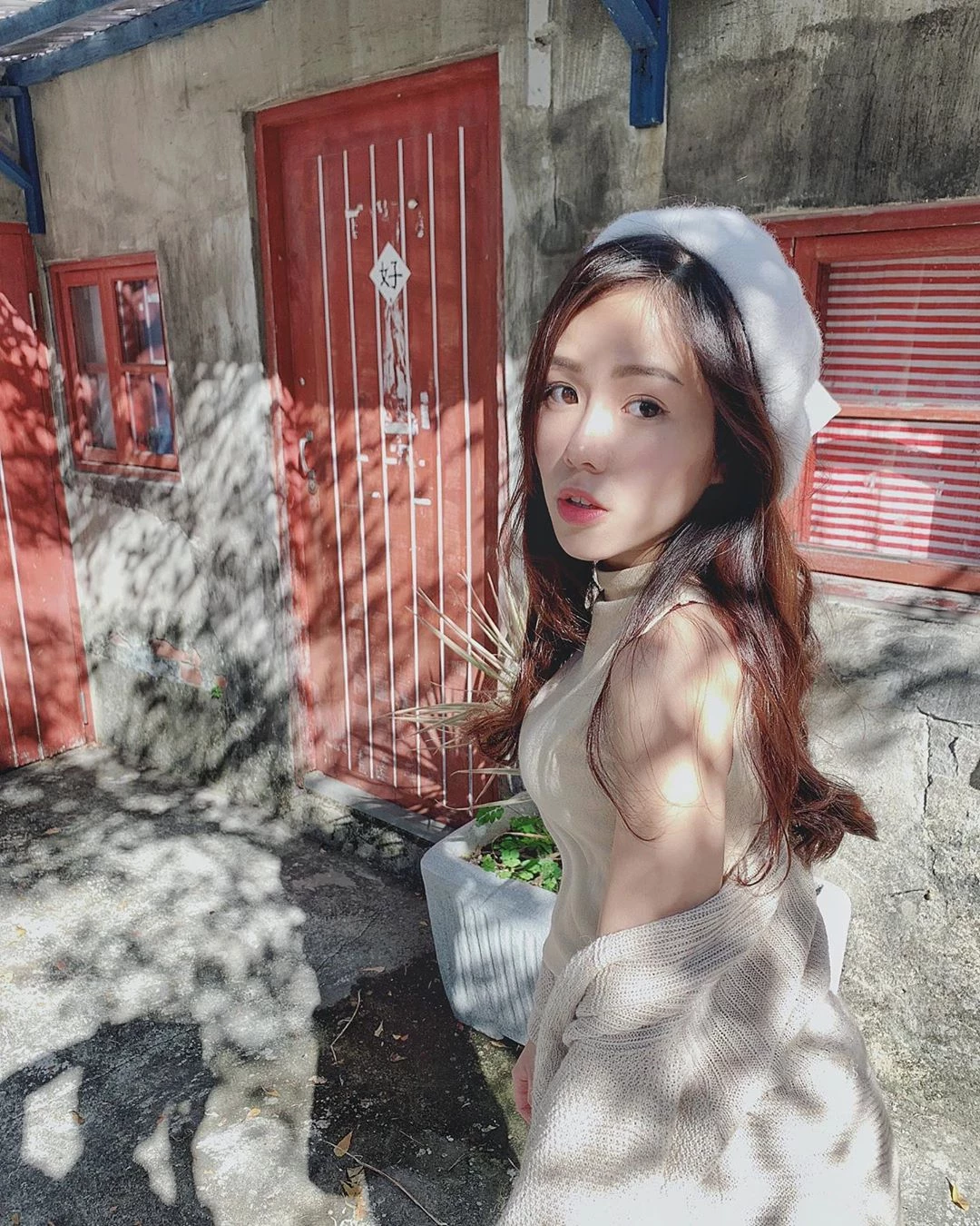 1705065.webp