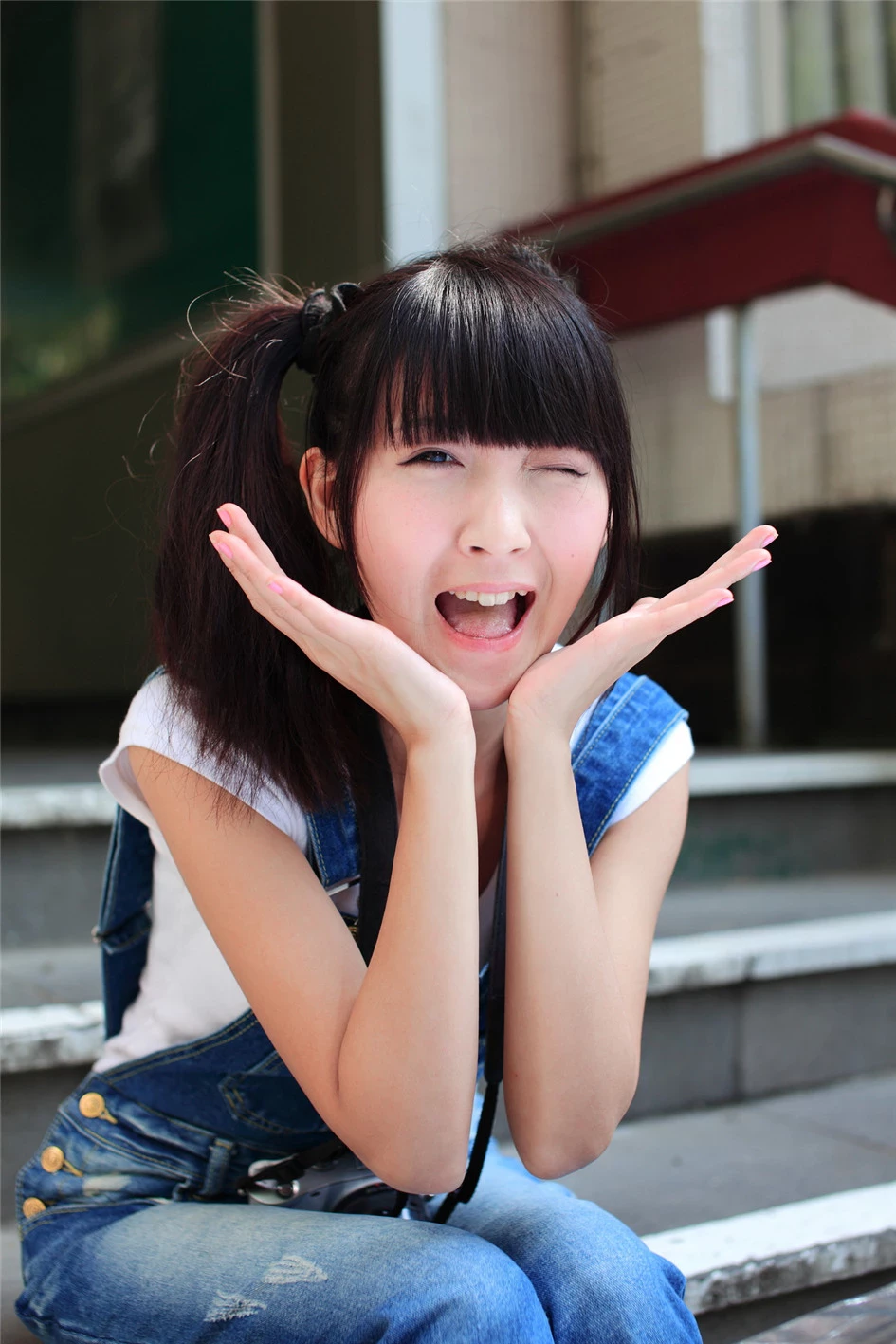4389891.webp
