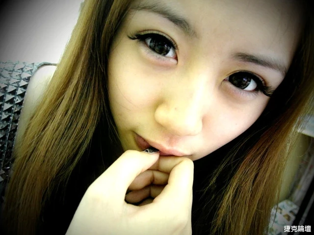 17355537.webp