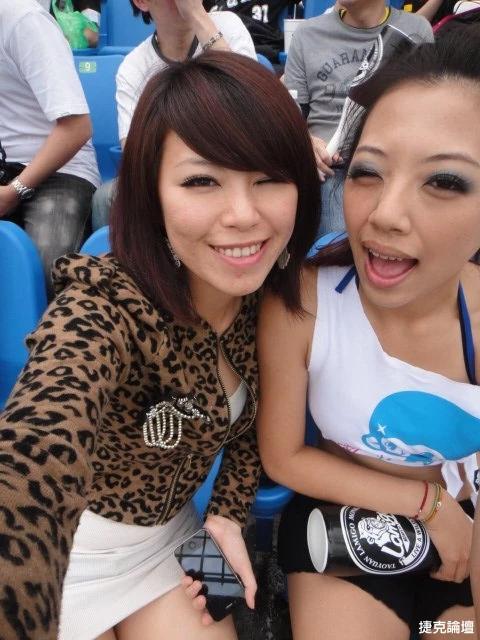 17637227.webp