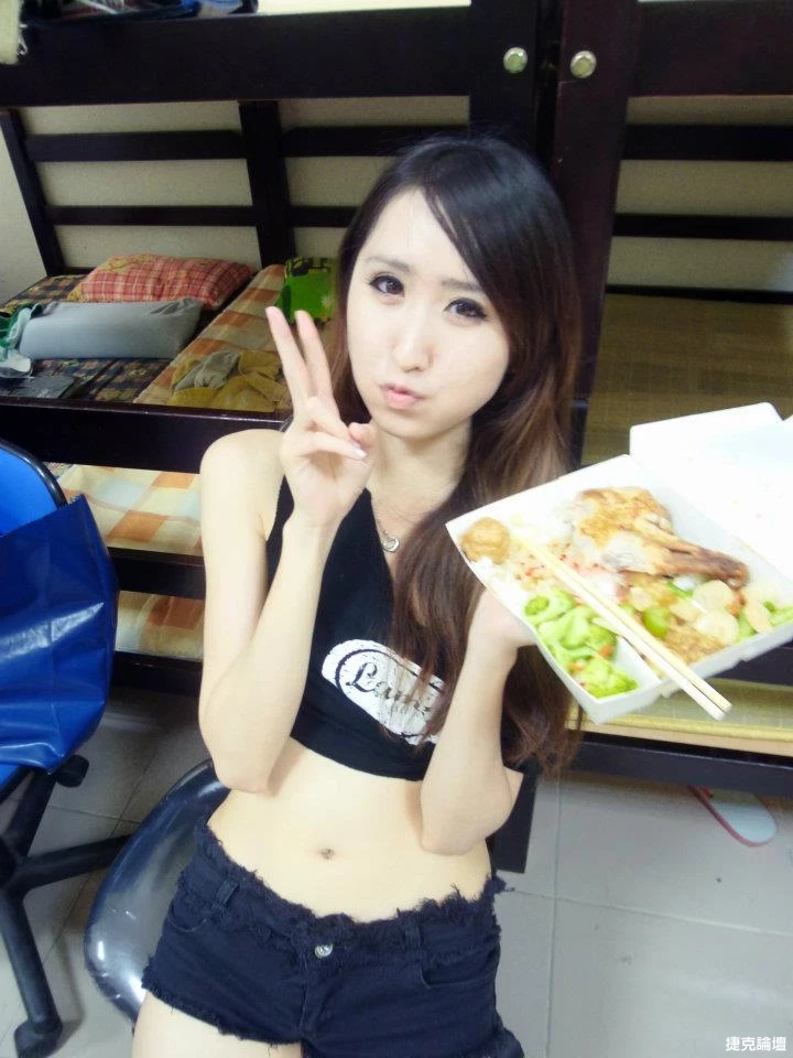 17637236.webp