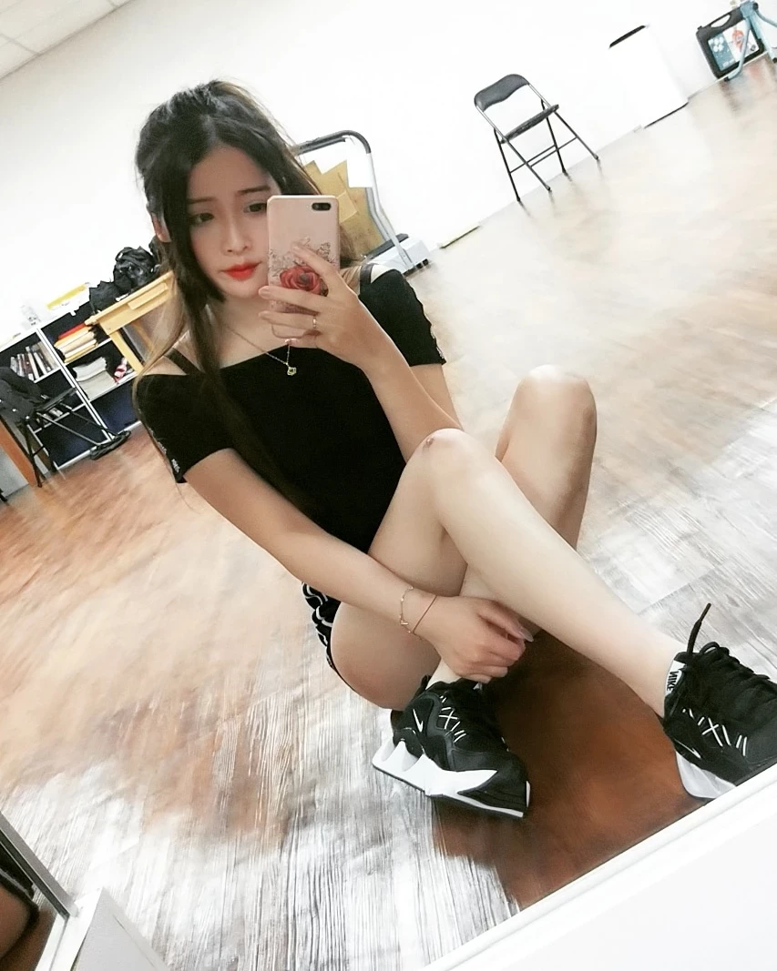 19711806.webp