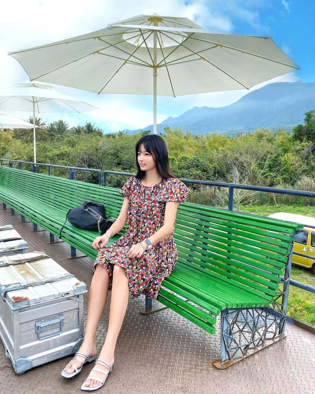 18404365.webp