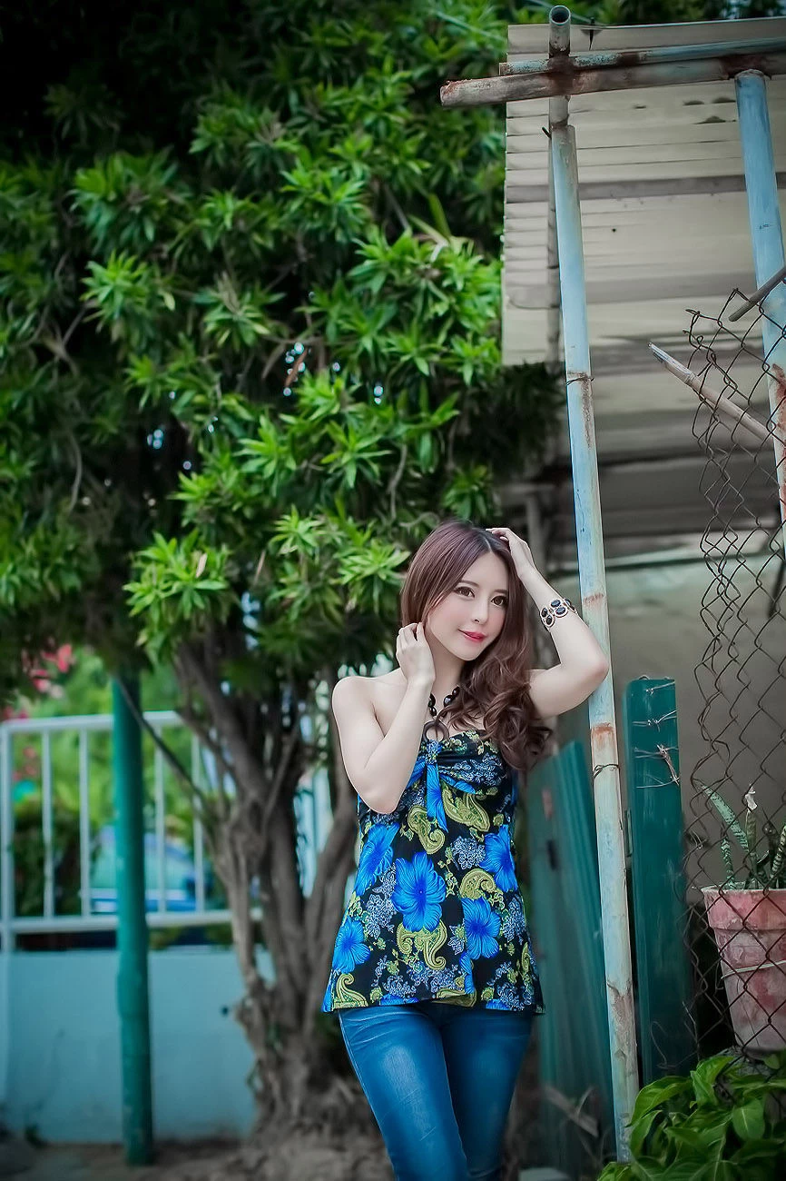 4407237.webp