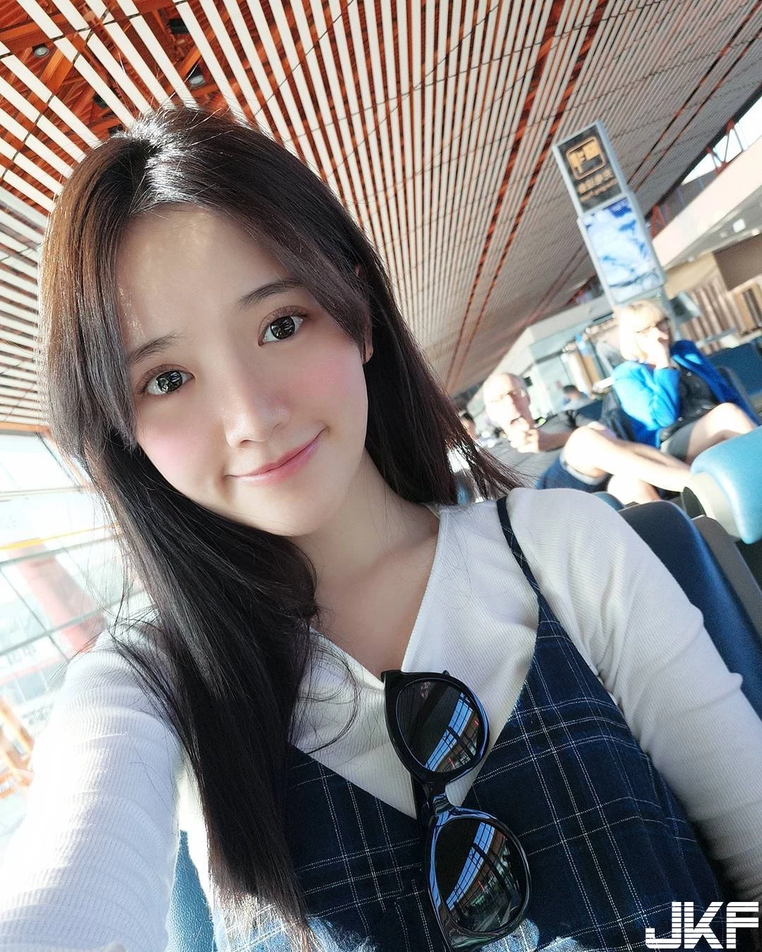 7252906.webp