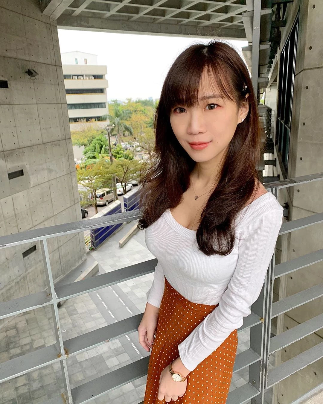 4095018.webp
