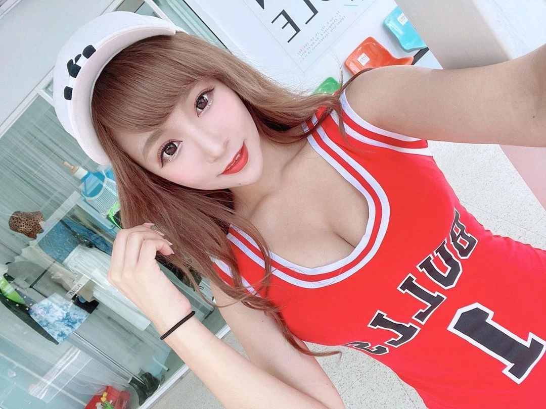 4144217.webp