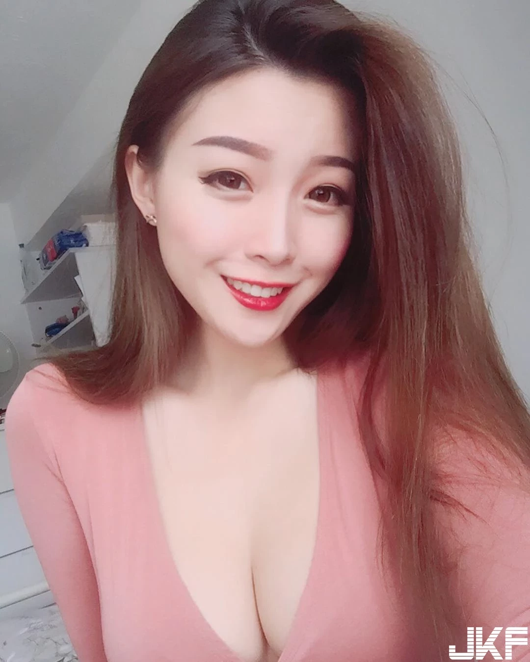 4828584.webp