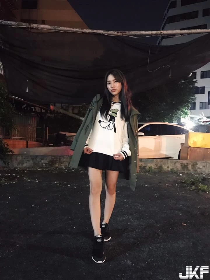 16801399.webp