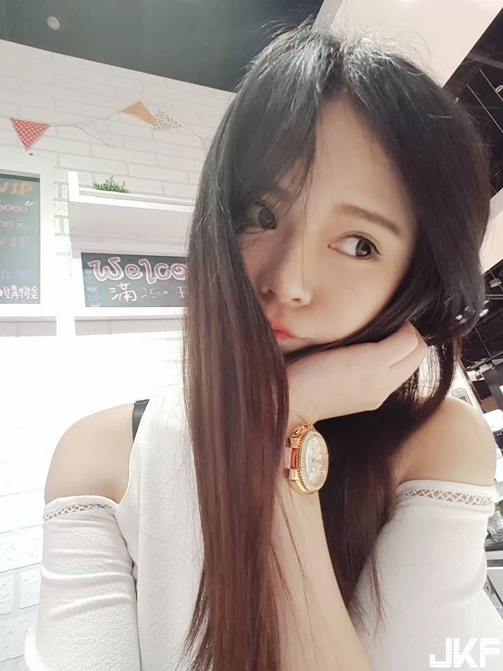 16825181.webp