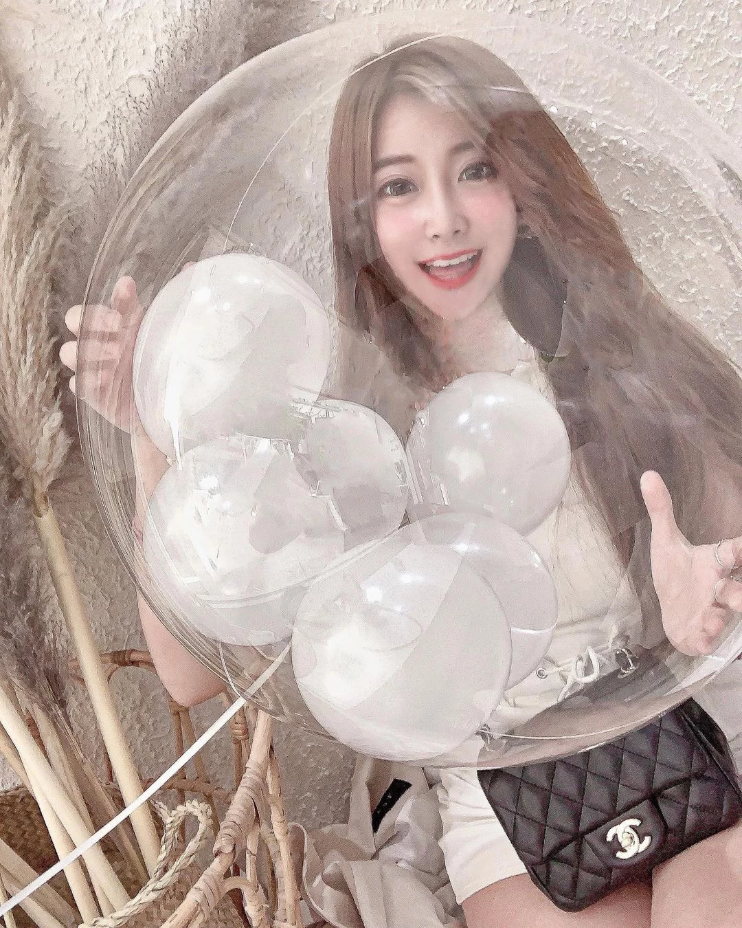 18196341.webp