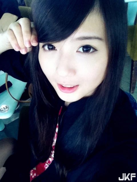16873196.webp