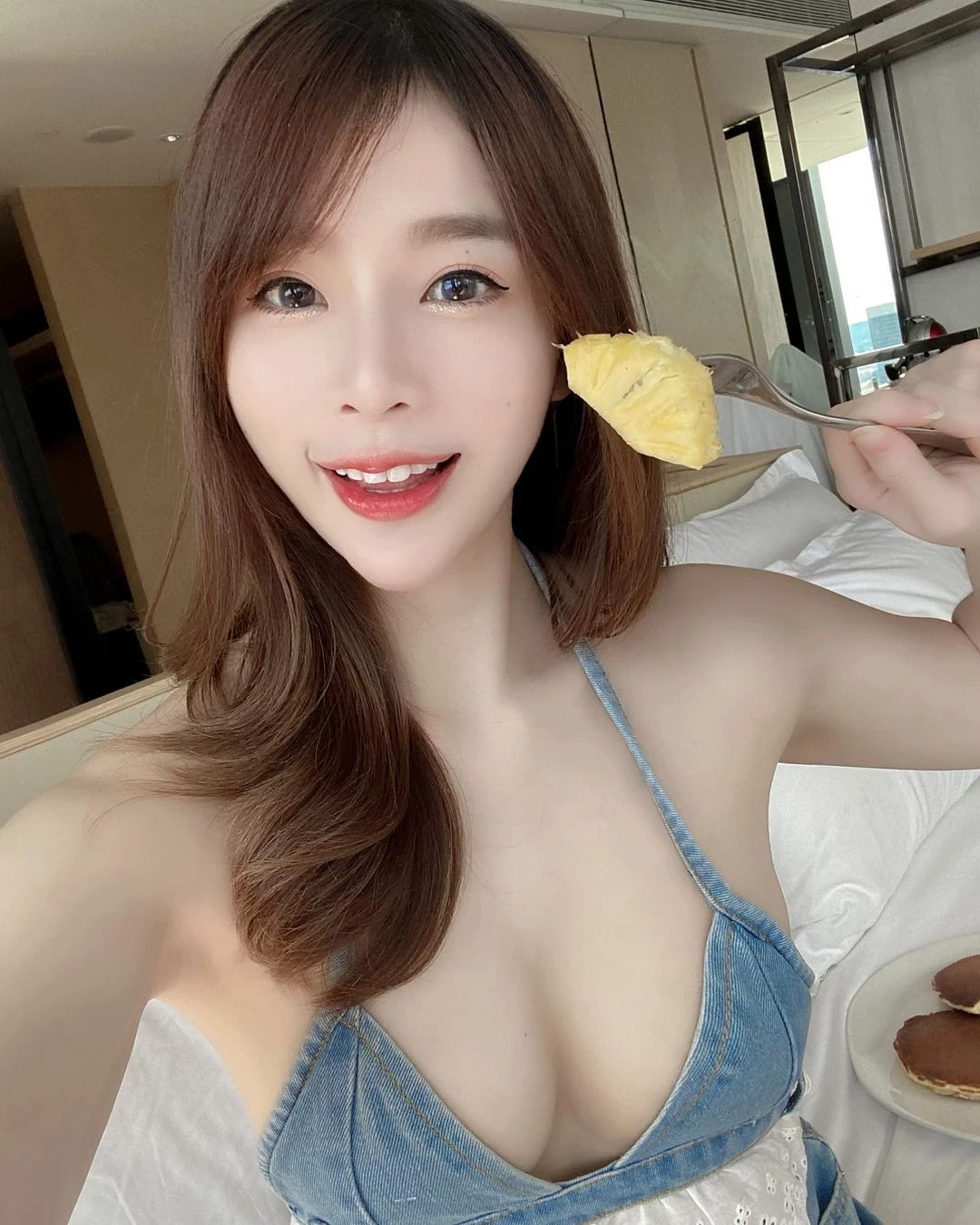 19430619.webp