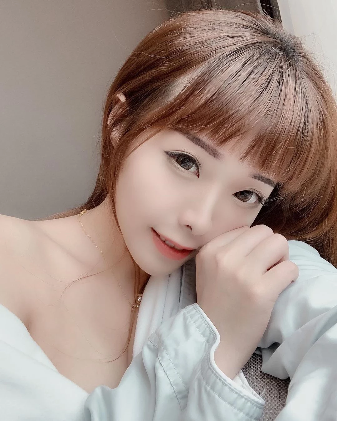 4046652.webp