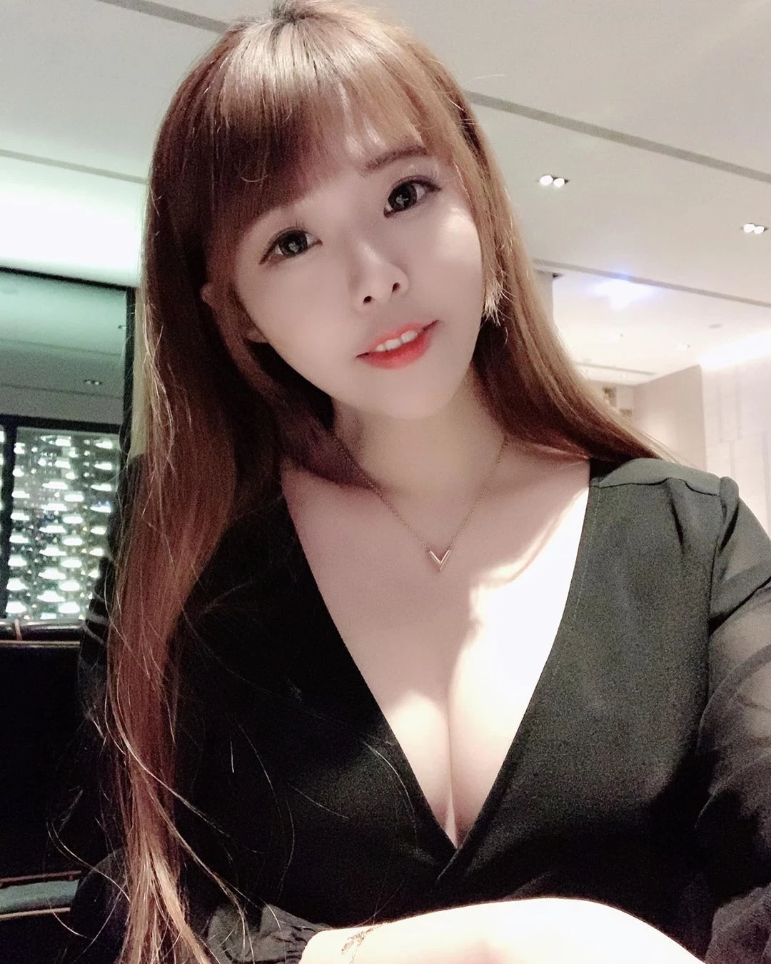 4046672.webp