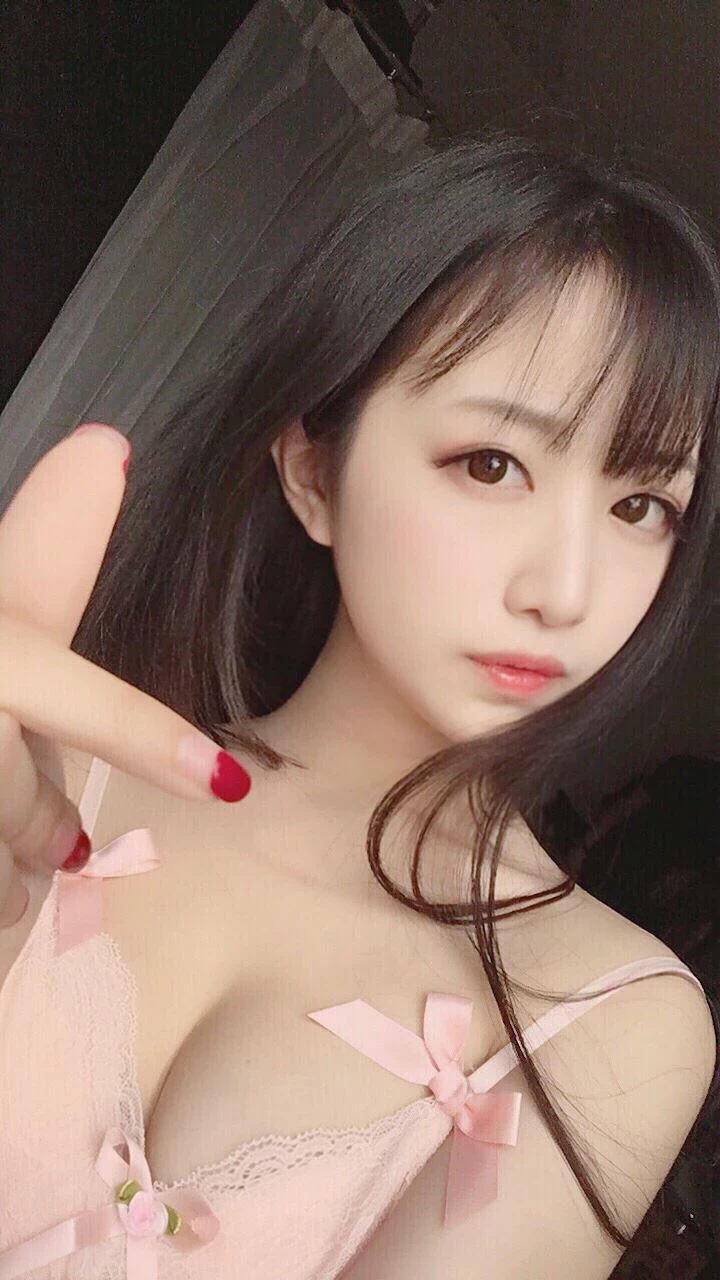 4149817.webp