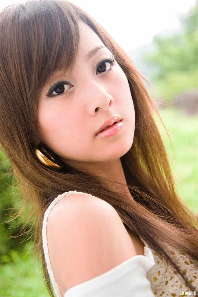 182651qkn7hcf4xfrxk4gr.webp