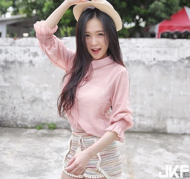 185532jco73atx5xoxd3ud.webp