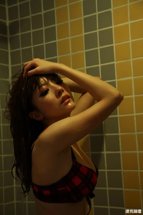 113541sd6fwllemdt6jg67.webp