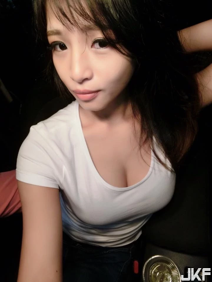 110451f8viwv48hdu8ddcf.webp