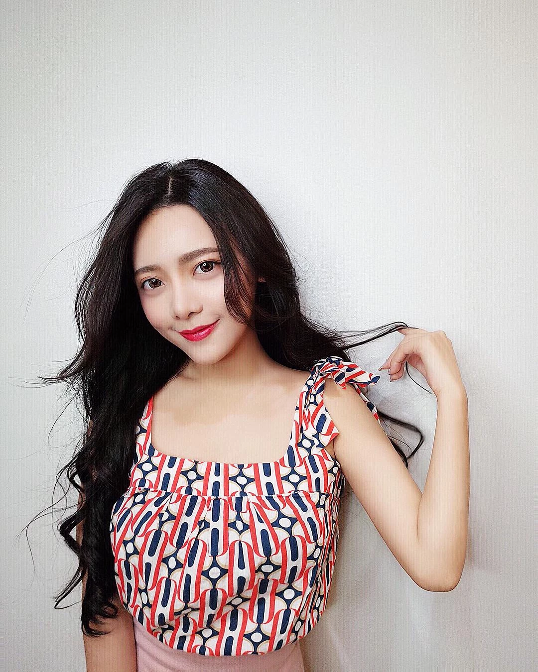191018dxbvb49ez4bbx4n1.webp