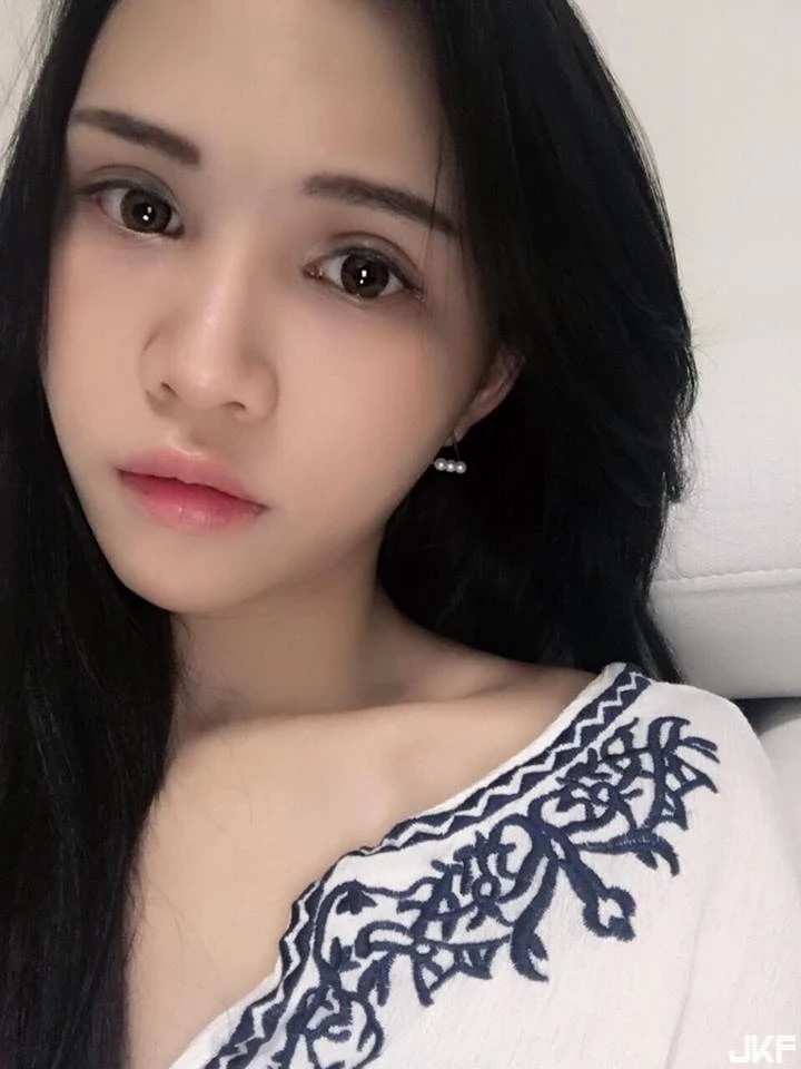 171127lsmtqelouqdec77u.webp