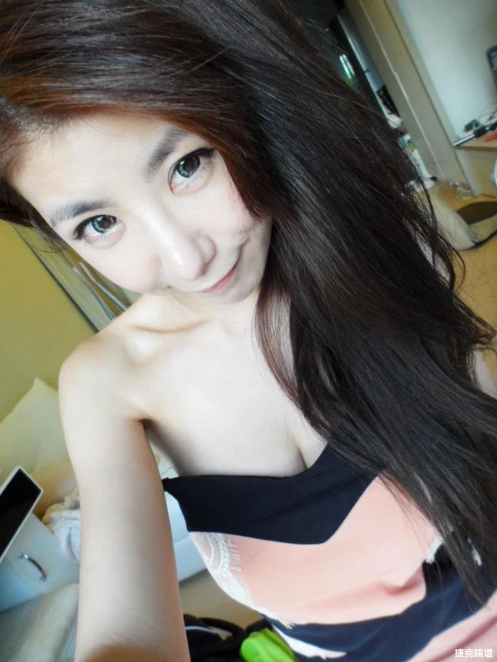 121427x5yjuz1p81bhbhkk.webp