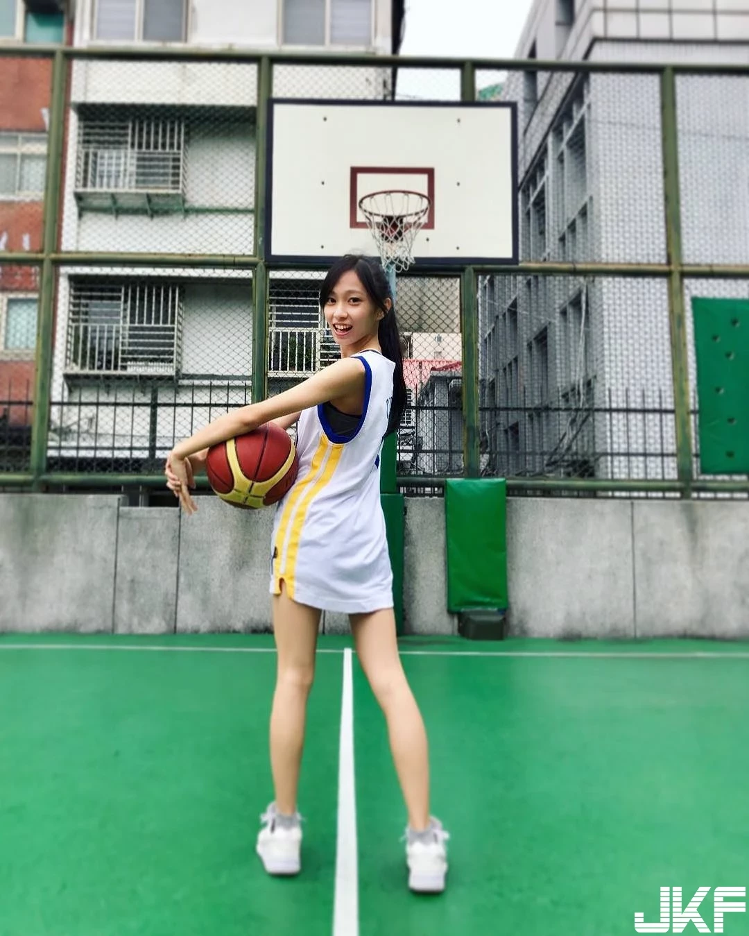 4968204.webp